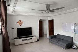 Blk 242 Gombak View (Bukit Batok), HDB 4 Rooms #550889571